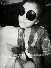 求女生超拽超酷超霸气带字的头像顺便再配个合适的网名个性签名个人说明谢谢thanks