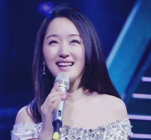 娱乐圈中的那些不老女神俞飞鸿犹如惊鸿一瞥赵雅芝真正的名副其实