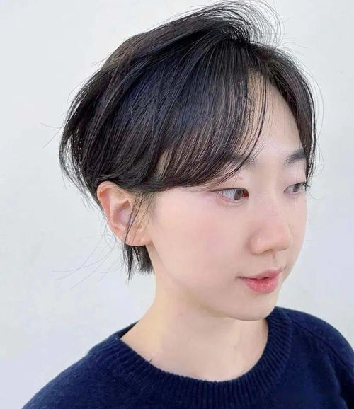 短发就剪最火的女生