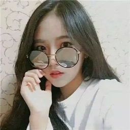 女生3个不经意的小动作,会使鼻子越变越丑,怪不得没人追