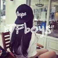 tfboys的带字背影姐妹头像三张