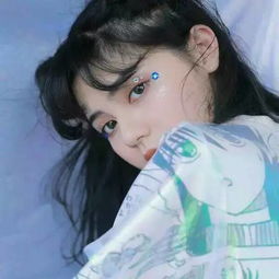 头像小女孩简单气质女头