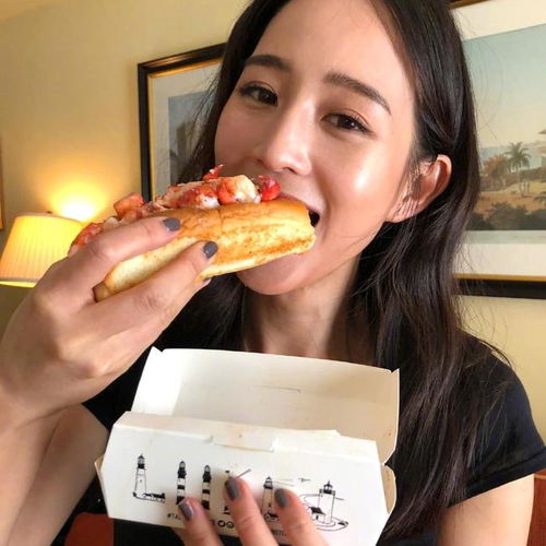 张钧甯高情商回应岳云鹏不红论,37岁似少女,归功自律的饮食
