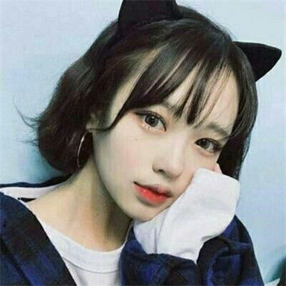 好看的短发女生头像,一生好运的打扮得很时尚的女生
