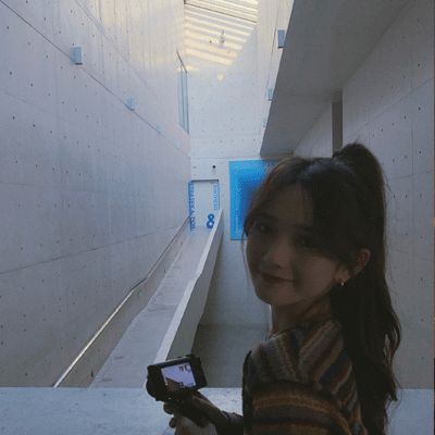 ins风个性女生超拽微信头像一直在这三个字温柔极了