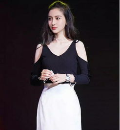 9位女星穿露肩裙,陈乔恩少女杨幂甜美,唐嫣有点小性感