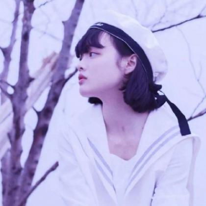 qq女生头像唯美,漂亮的女生看上一眼都成了你的影子
