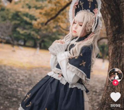 抖音最富14岁少女被扒,零花钱75w,亲妈下场证照骗,就这