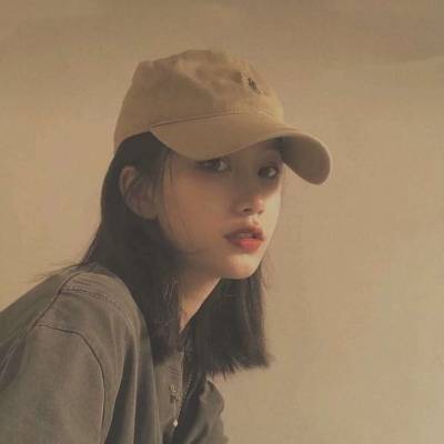 2020年悲伤女生头像微信冷淡风头像女