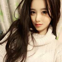 捧花的女生头像侧面无聊的人生不需要解释