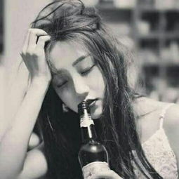 恩这两张是情侣头像吗有没有类似的情侣头像,谢谢了
