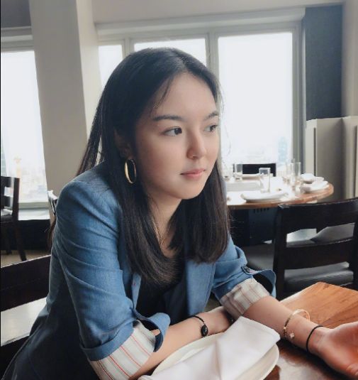李咏女儿17岁生日,哈文零时准点送祝福,感慨小法长势喜人