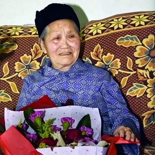 湖南127岁长寿老人,生育过13个孩子,却无一活过18岁,原因为何