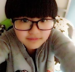 金龟子女儿早恋秀爱照00后惊人举动令人汗颜