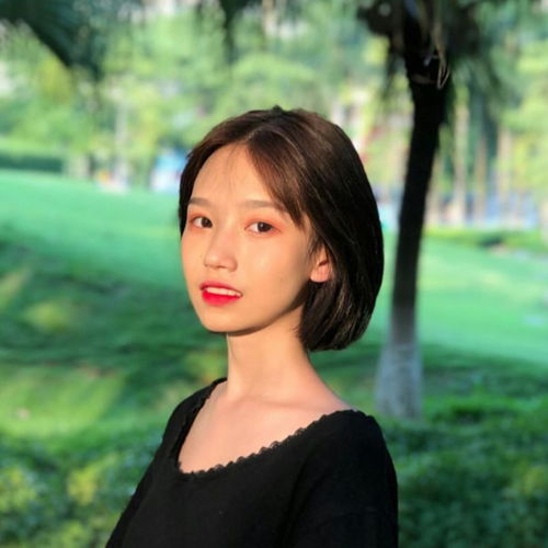 短发女生好漂亮