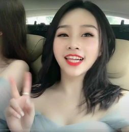 抖音最美伴娘团,逆天颜值惊艳众人看到新娘后网友坐不住了