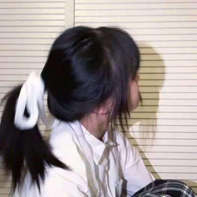 女生背影头像