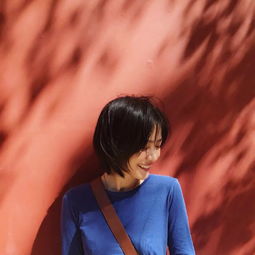 过年头像女真人不露脸高圆圆