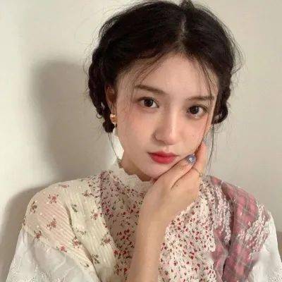高清女生头像可爱俏皮女头像