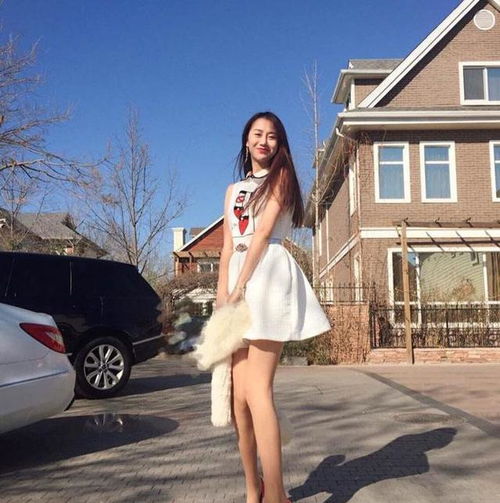 女生可爱头像唯美长腿