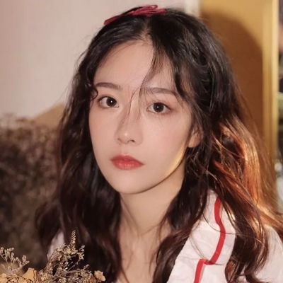 个性高冷气质女生头像,长发美女气质非凡冷酷的