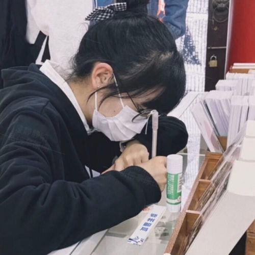 女生头像小众ins风女生头像