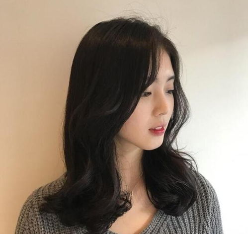 随意自然微卷长发发型太美了,了解一下