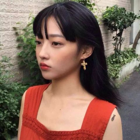 女生不要乱画眉毛了学会这几点,让你告别又粗又黑毛毛虫