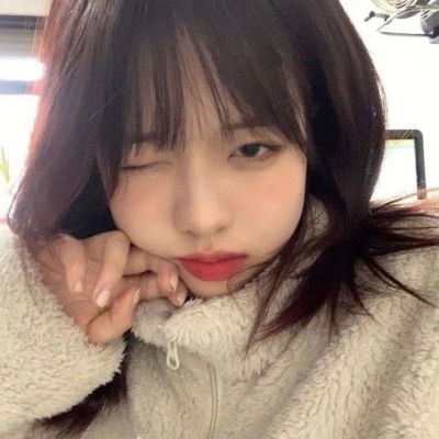 十分好看的女生头像14岁真人仙女